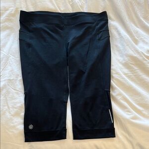 Athleta Black Cropped CapriLeggings Running or Athleisure Size XL